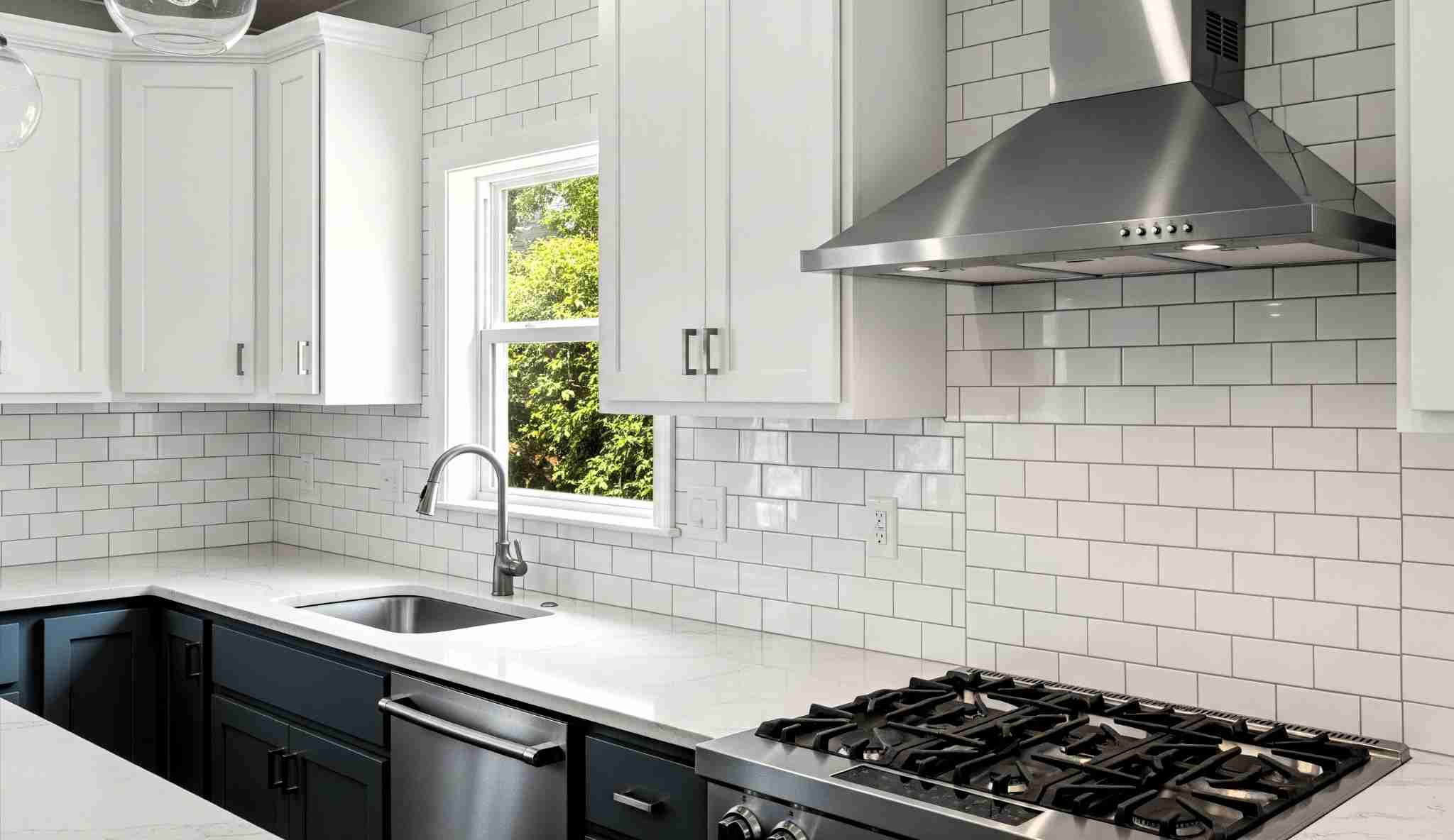 Kitchen Backsplashes Subway Tiles