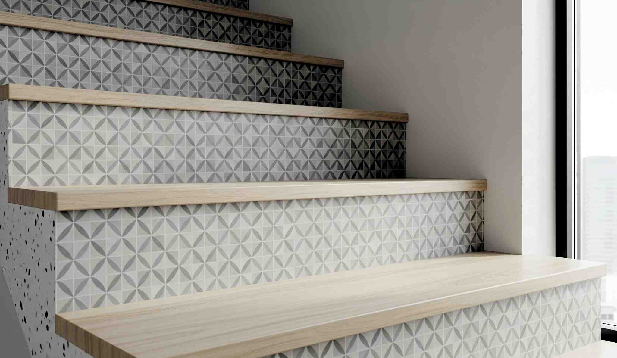 Patterned Risers Plain Treads