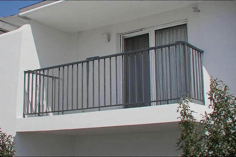 Vertical Bar Grill Design for Balcony